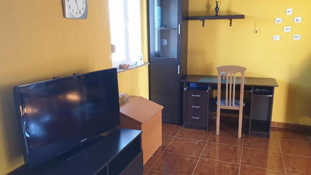 Apartments Roses Dobrinj Luaran gambar